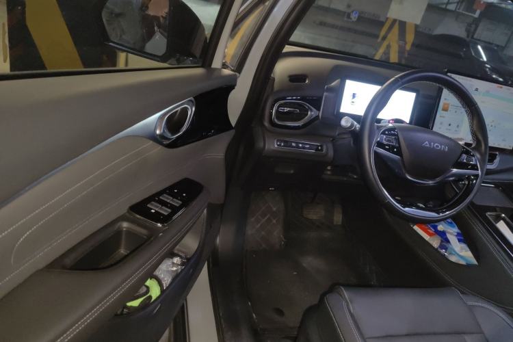 Used AION V 2023 Plus 70 Smart Tech Edition Lithium Iron Phosphate Driver Seat