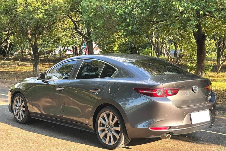 Used Mazda Mazda 3 Axela 2021 2.0L Automatic Zhiya Edition