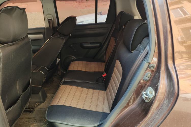 Used Suzuki Swift 2011 1.5L Manual Fashion Edition
