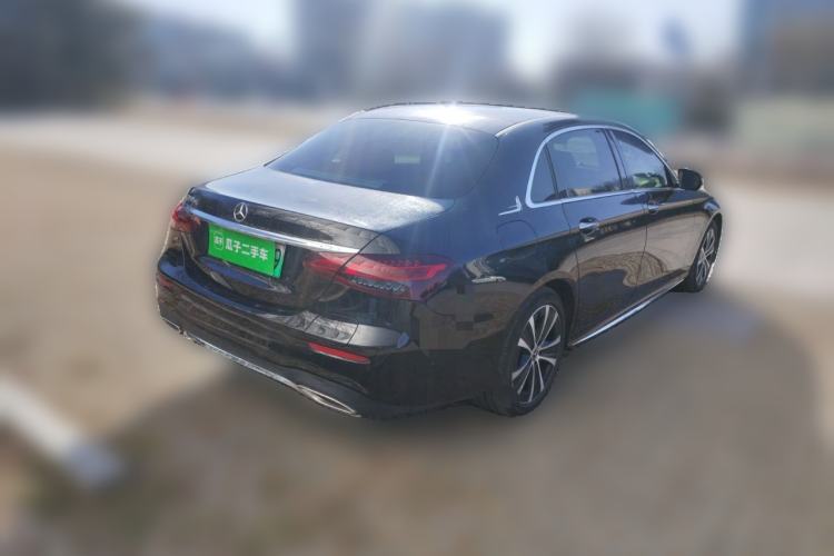 Used Mercedes-Benz E-Class New Energy 2022 Restyled E 350 e L Plug-in Hybrid Sports Sedan Rear Right 45 Deg