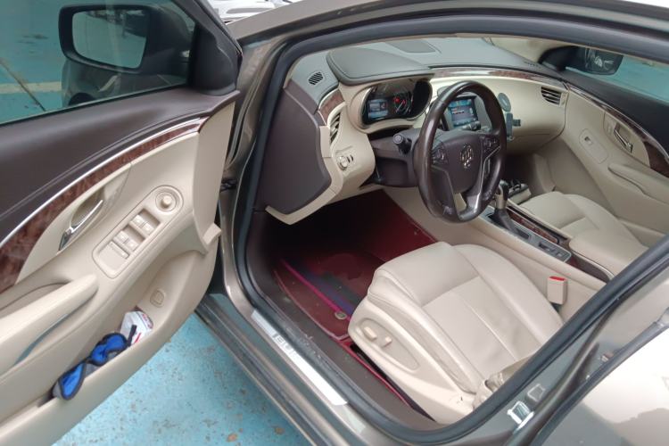 Used Buick LaCrosse 2013 2.4L SIDI Leading Comfort Version
