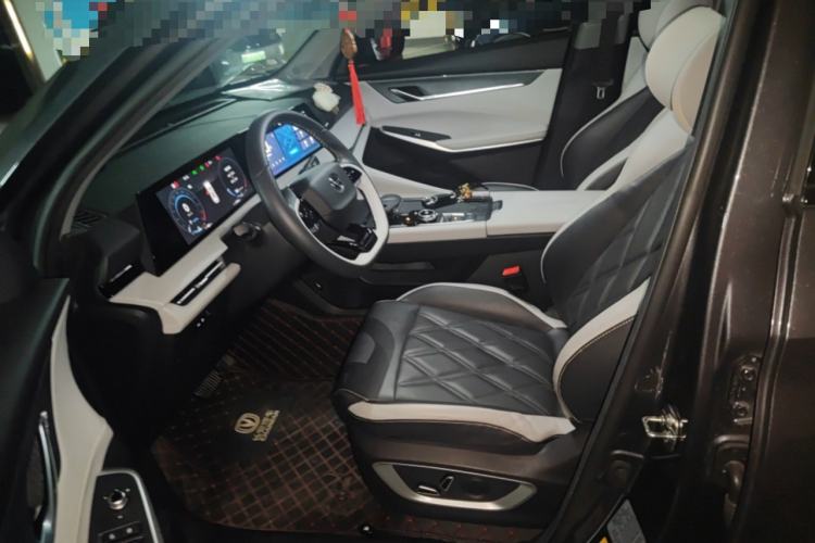 Used CHANGAN CS75 PLUS 2023 3rd Generation 1.5T Automatic Prestige Model
