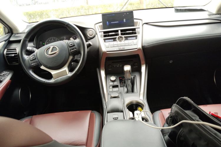 Used Lexus NX 2015 200T All-Wheel-Drive Fēngshàng Edition
