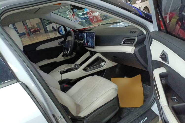 Used BYD Yuan UP 2024 401KM Leading Edition
