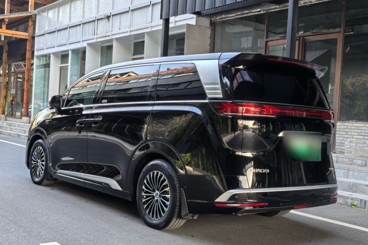 Used Denza D9 2025 DM-i Intelligent Drive 1020 Four-Wheel Drive Prestige Model