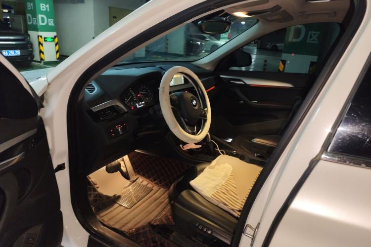 Used BMW X1 2016 sDrive18Li Premium Edition
