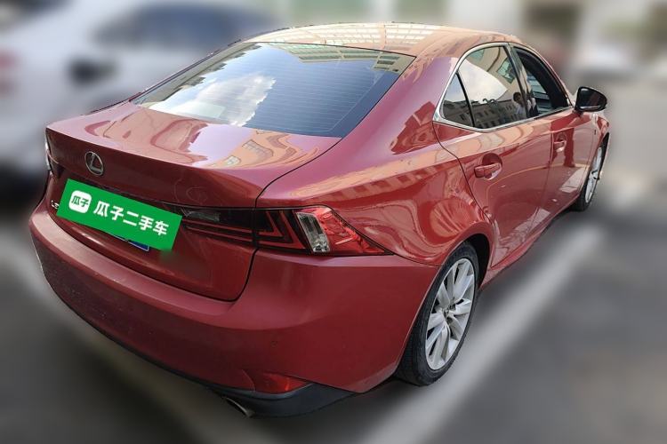 Used Lexus IS 2015 200t F SPORT

