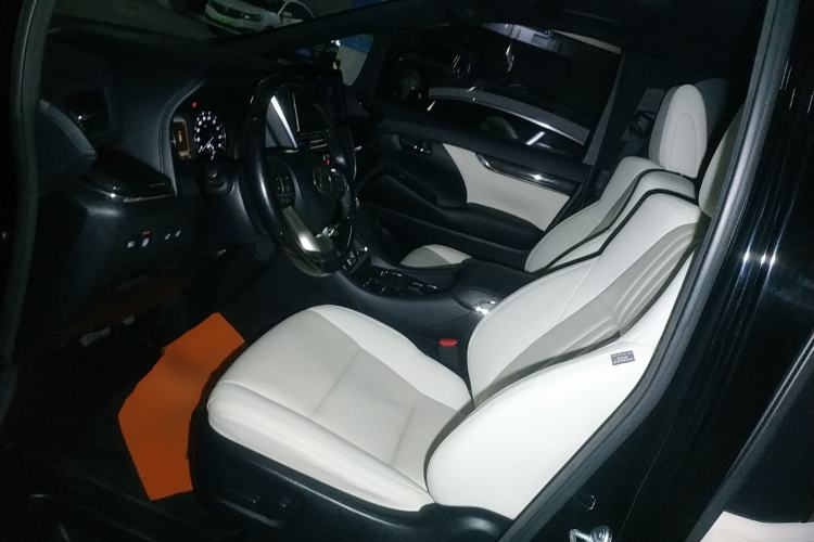 Used Lexus LM 2020 300h Four-Seat Grand Edition