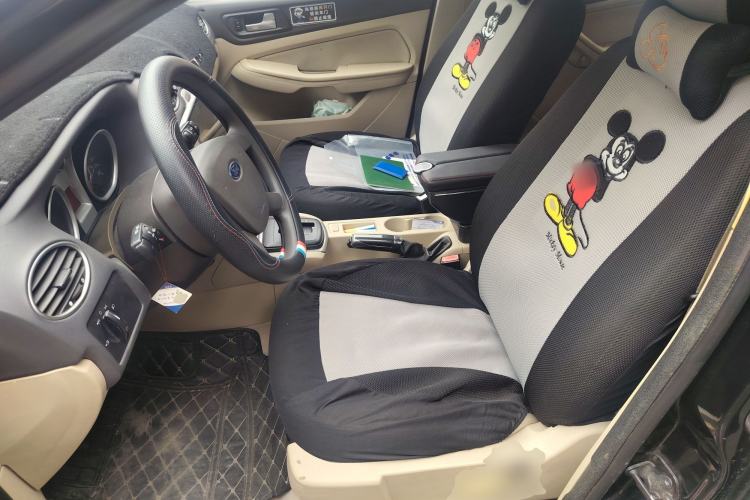 Used Ford Focus 2012 Sedan Classic 1.8L Automatic Base Model
