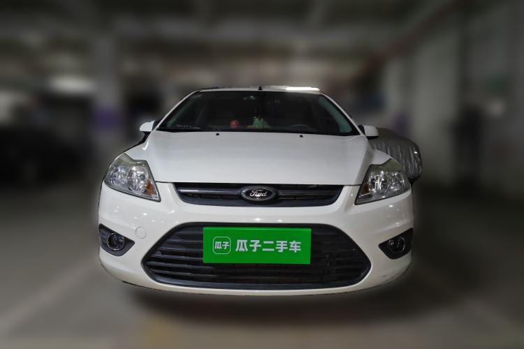 Used Ford Focus 2013 Sedan Classic 1.8L Manual Base Model