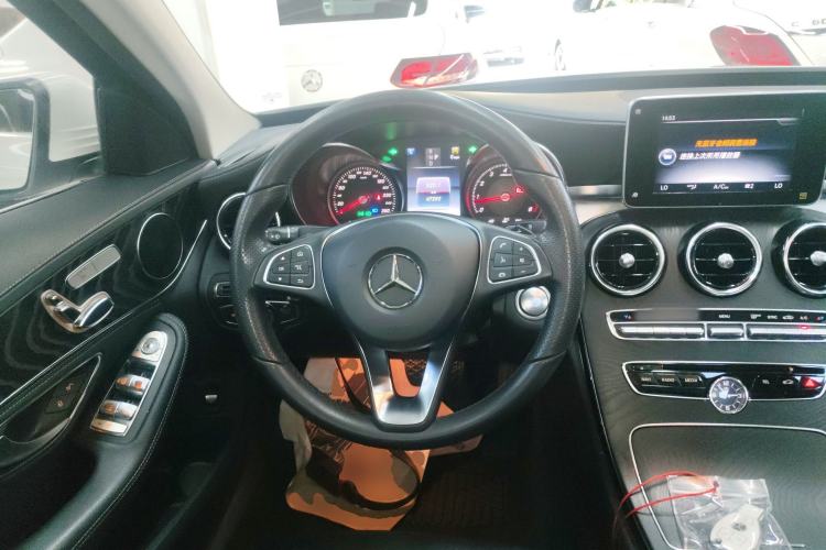 Used Mercedes-Benz C-Class 2017 Facelift C 200 L Sport Edition
