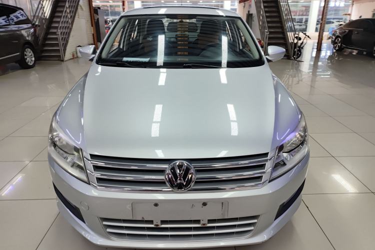 Used Volkswagen Santana 2013 1.6L Manual Luxury Edition