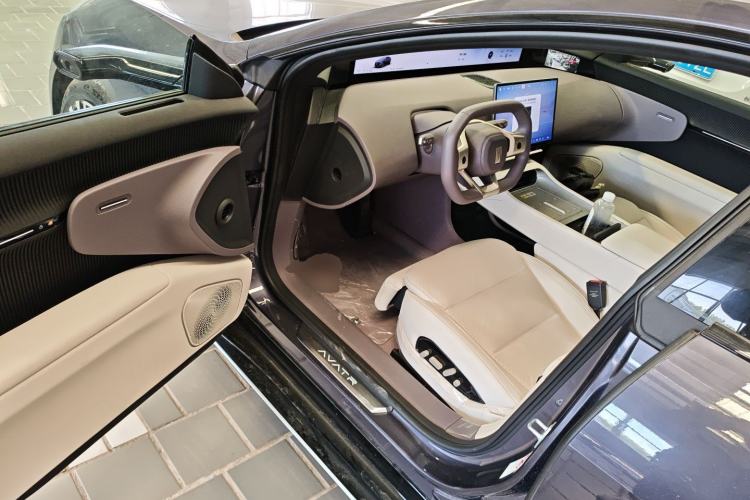 Used Avatr 12 2026 Ultra Pure-Electric All-Wheel-Drive Version Driver Seat