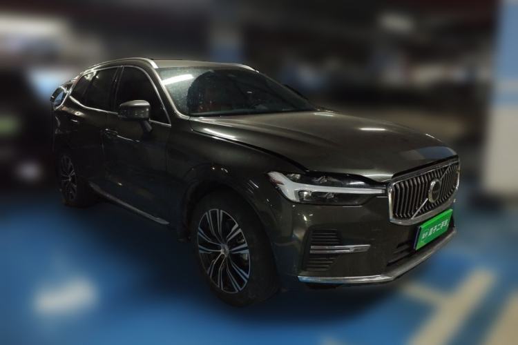 Used Volvo XC60 2022 B5 4x4 Smart Luxury Edition