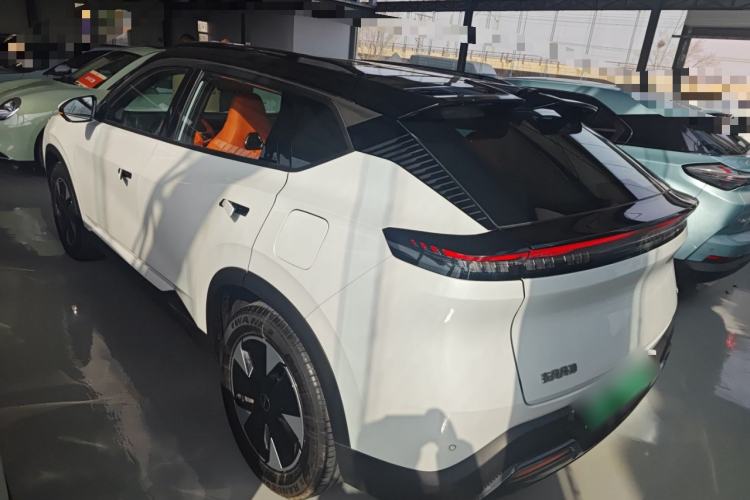 Used Dongfeng Aeolus L7 New Energy 2024 205 Max Custom Edition