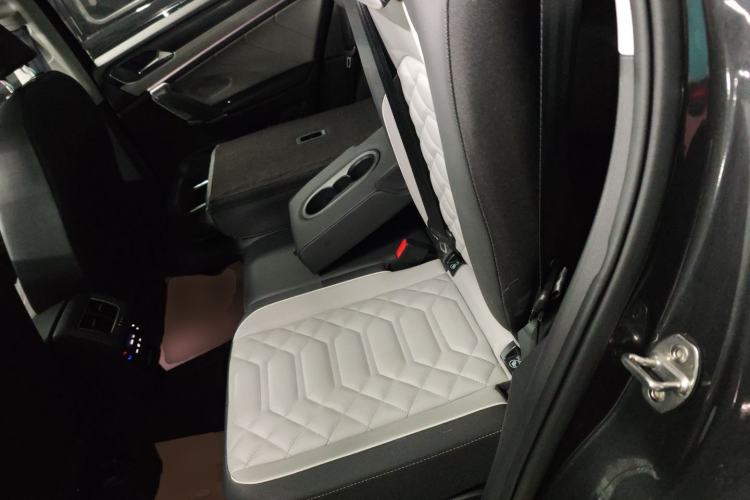 Used Volkswagen Tayron 2024 330TSI Two-Wheel Drive Luxury Plus Advanced Version