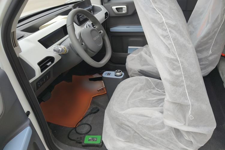 Used Geely Galaxy Panda 2024 Panda Mini 200km Endurance Bear
