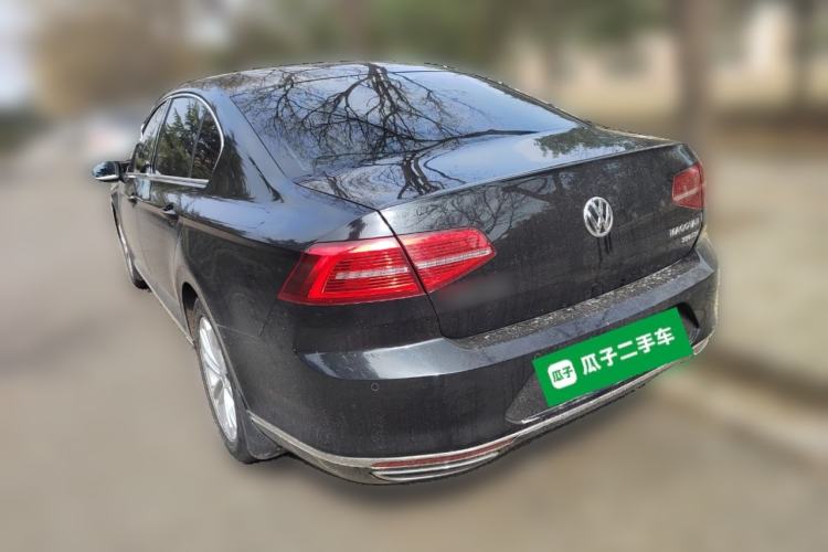 Used Volkswagen Magotan 2017 330TSI DSG Luxury Model Rear Left 45 Deg