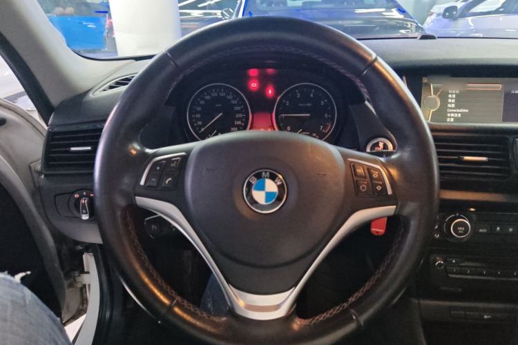 Used BMW X1 2013 sDrive18i Sport Design Package
