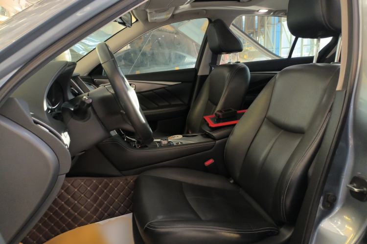 Used Infiniti Q50L 2018 2.0T Enjoyment Version China V Standard