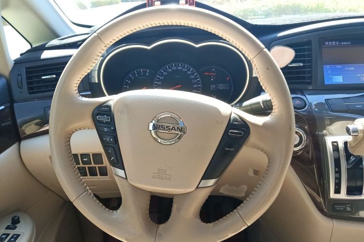 Used Nissan Quest 2015 3.5L SL
