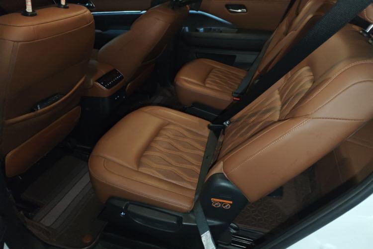 Used Nissan Pathfinder 2024 380 VC-TURBO Four-Wheel Drive Prestige Edition 6 Seats Left Rear Seat