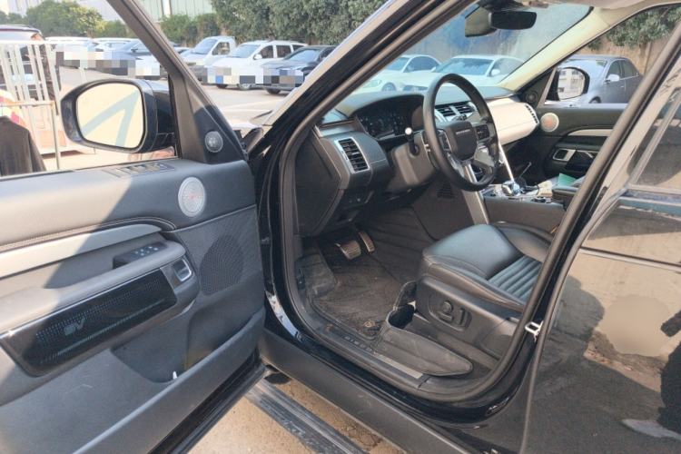 Used Land Rover Discovery 2024 360 PS Dynamic SE
