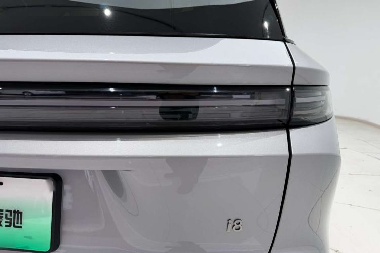 Used Li Auto Li Auto i8 2025 Model Standard Version