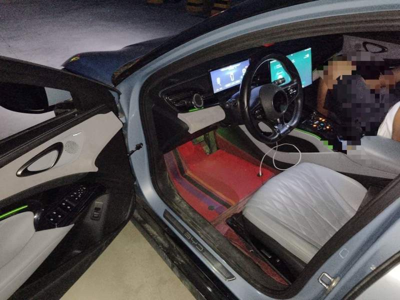 Used BYD Seal 2022 550 km Standard Range Rear-Wheel Drive Prestige Version — 20