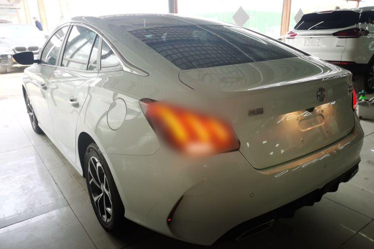 Used MG 5 2023 180 DVVT CVT Luxury Edition
