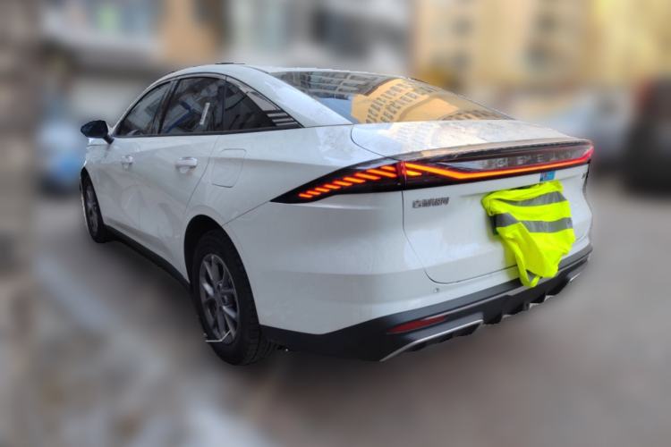 Used Geely Galaxy L6 2025 EM-i 60km Launch Edition