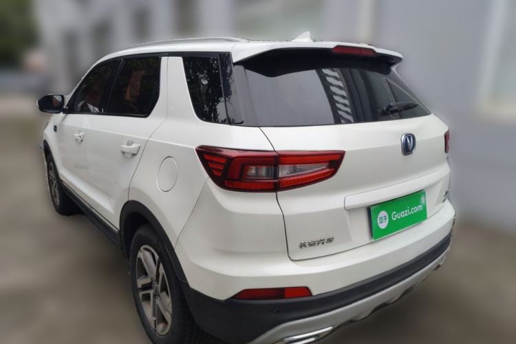 Used Changan CS55 2017 1.5T Manual Colorful Edition
