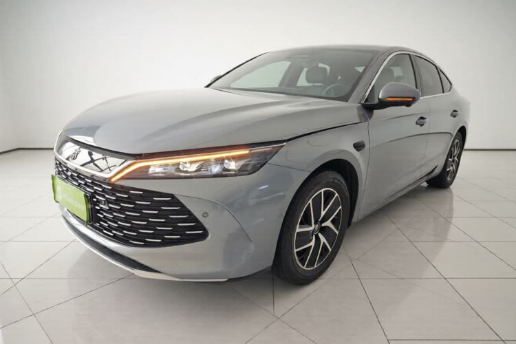 Used BYD Qin L 2025 DM-i Smart Drive 120KM Superior Model