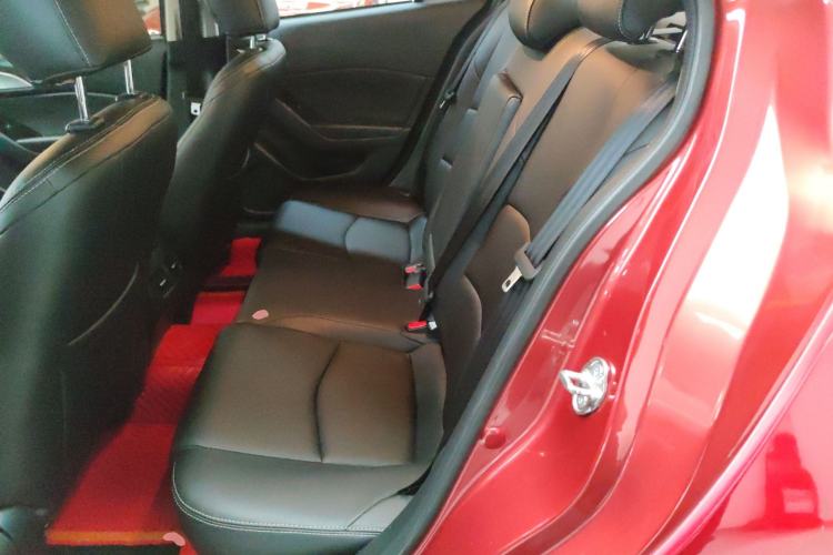 Used Mazda Mazda 3 Axela 2017 Sedan 1.5L Automatic Luxury Model Emission Standard China V
