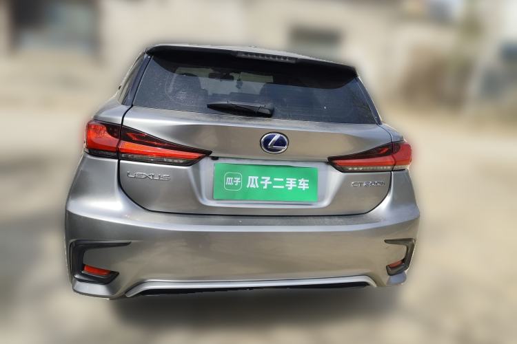 Used Lexus CT 2017 CT200h Comfort Edition Monochrome China VI