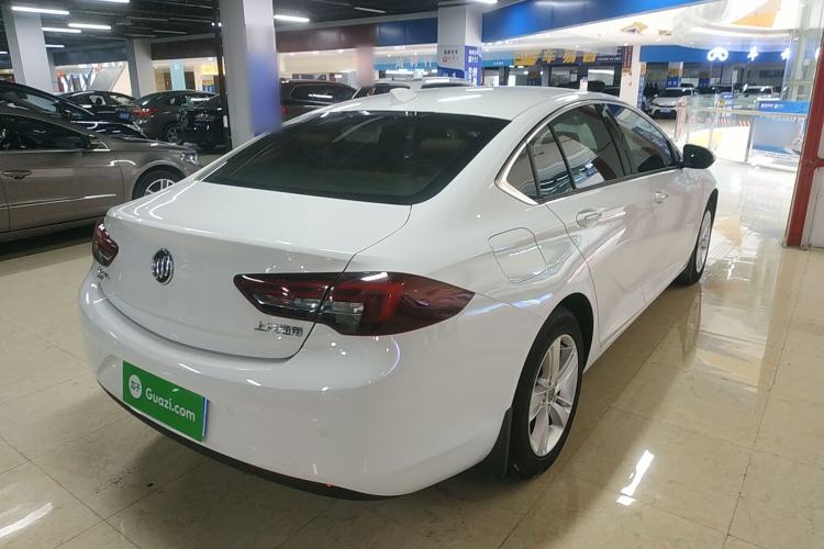 Used Buick Regal 2019 20T Elite Version China V Standard Rear Right 45 Deg