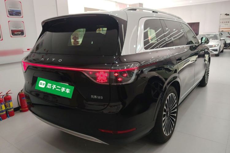 Used Hima AITO M9 2024 Range-Extended Ultra Version 52 kWh 5-Seater Model Rear Right 45 Deg