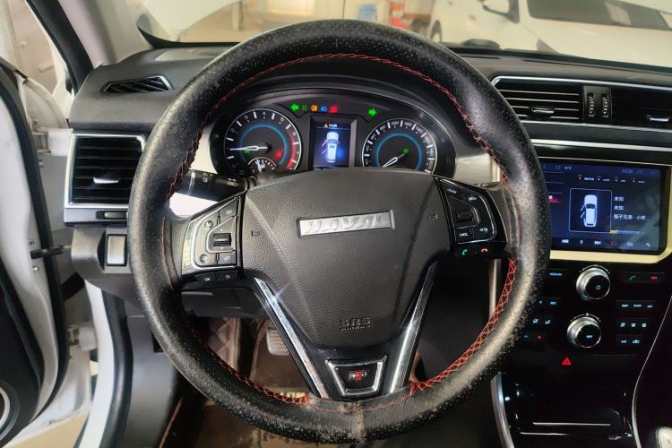 Used Haval H2 2017 Red-Label 1.5T Manual Two-Wheel Drive Comfort Model
