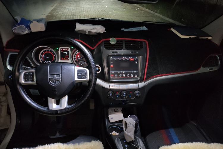 Used Dodge Journey 2014 2.4L Two-Wheel Drive Touring Edition