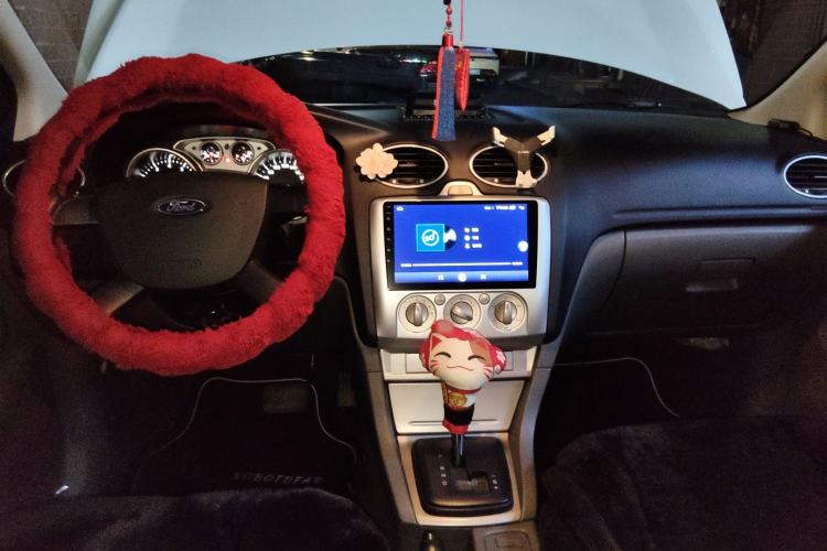 Used Ford Focus 2013 Hatchback Classic 1.8L Automatic Base Model
