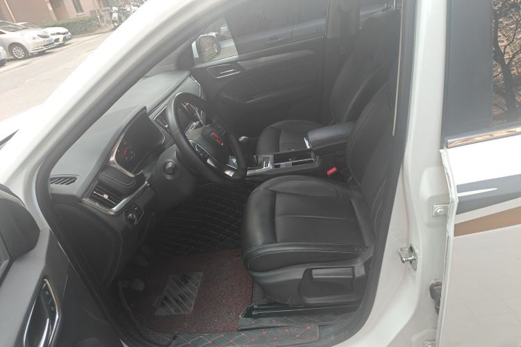 Used Roewe RX5 2016 20T Two-Wheel Drive Manual Flagship Edition