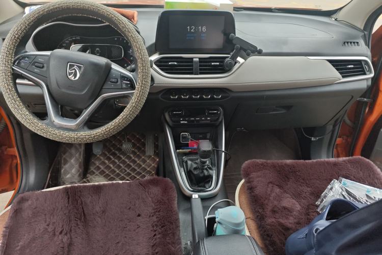 Used Baojun 510 2017 1.5L Manual Fashion Model
