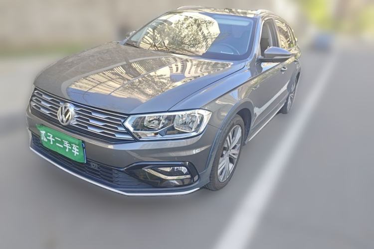 Used Volkswagen C-TREK 2017 1.6L Automatic Luxury Model Guazi used car, China used car export, Used car for sale, Used  cars, Cheapest cars for sale