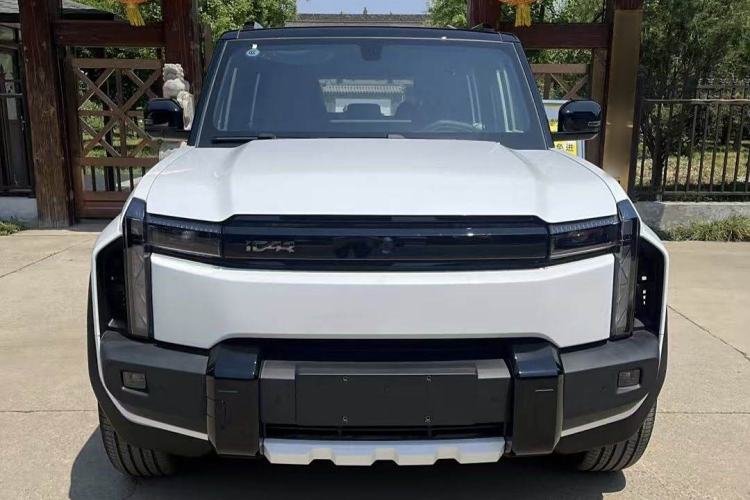 Used iCAR 03T 2024 520km Two-Wheel Drive Long-Range Version
