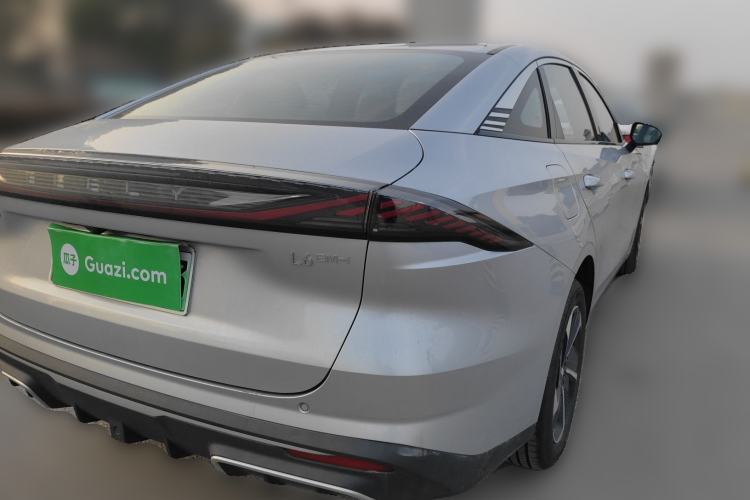 Used Geely Galaxy L6 2025 EM-i 140km Starship Edition
