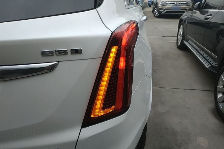 Used Cadillac XT5 2020 28T Luxury Version
