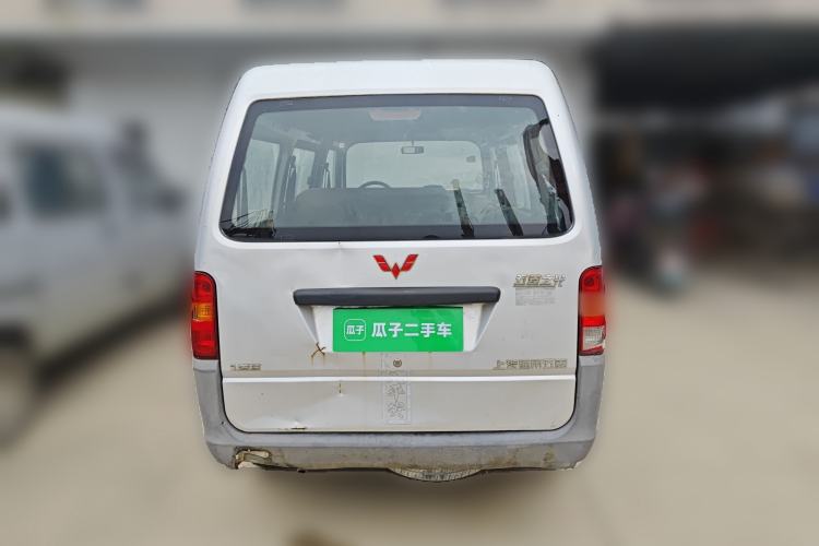 Used Wuling Zhiguang 2015 1.2L Practical LS-I Model