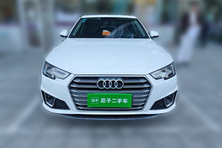 Used Audi A4L 2019 40 TFSI Fashion Edition China VI Emission Standard