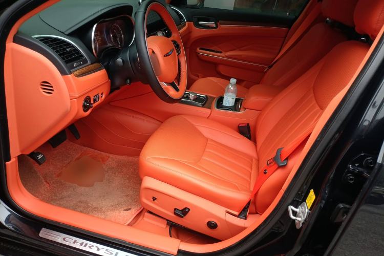 Used Chrysler 300C 2016 3.0L Supreme Edition