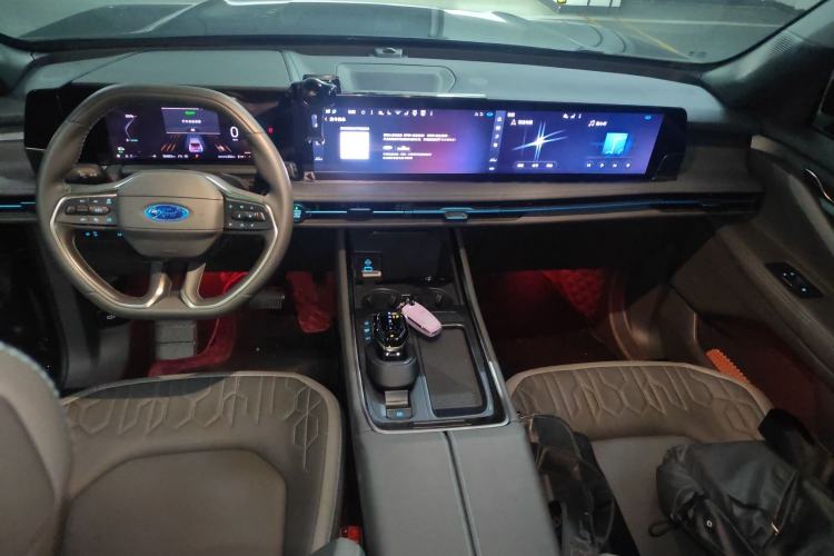 Used Ford Edge 2023 Ford Explorer L 2.0T EcoBoost E-Hybrid Two-Wheel Drive 7-Seater Luxury Model